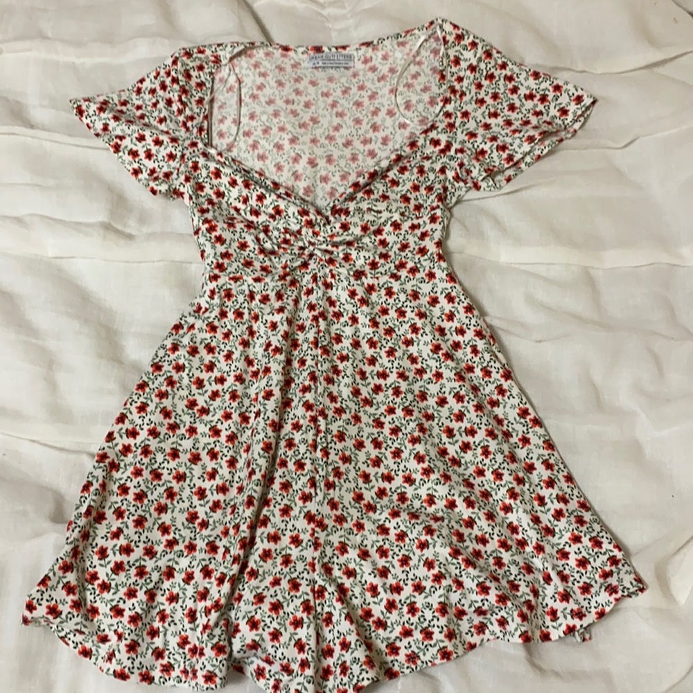 Urban Outfitters Kerry Ivory Floral Romper